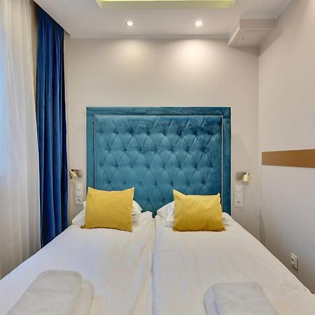 Flatbook Apartments Waterlane Island Spa With Riverview Gdańsk Exteriör bild