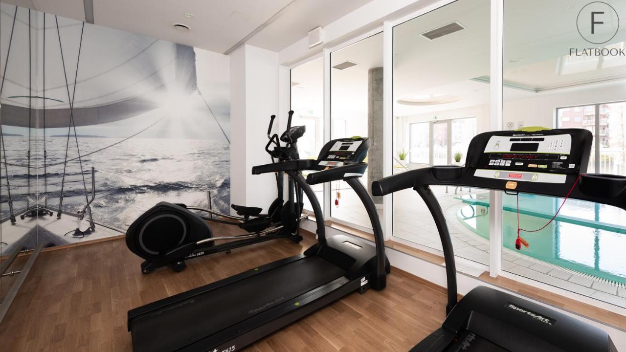 Flatbook Apartments Waterlane Island Spa With Riverview Gdańsk Exteriör bild
