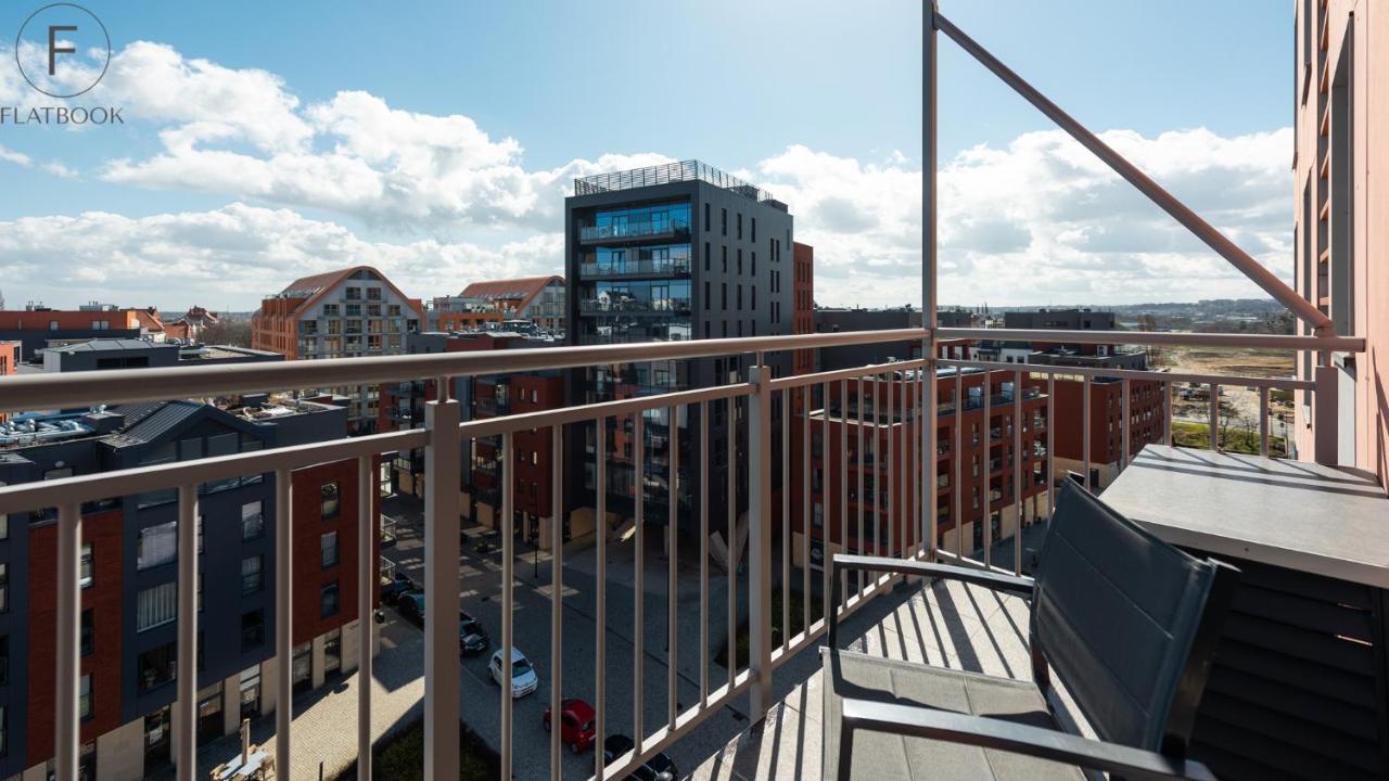 Flatbook Apartments Waterlane Island Spa With Riverview Gdańsk Exteriör bild